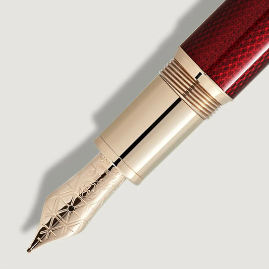 Montblanc Meisterstück Solitaire Golden Hour Füllfederhalter LeGrand burgunderrot mit Sechseckmuster und signature gold Beschlägen bei Montblanc Boutique Kitzbühel