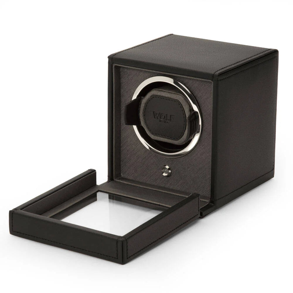 Luxus-Uhrenbeweger CUB Single Schwarz – High-End-Design, sichere Aufbewahrung und perfekte Bewegung für Automatikuhren, stilvolles Accessoire für Uhrenliebhaber, erhältlich bei Juwelier und Goldschmied Schroll in Kitzbühel Tirol oder online.