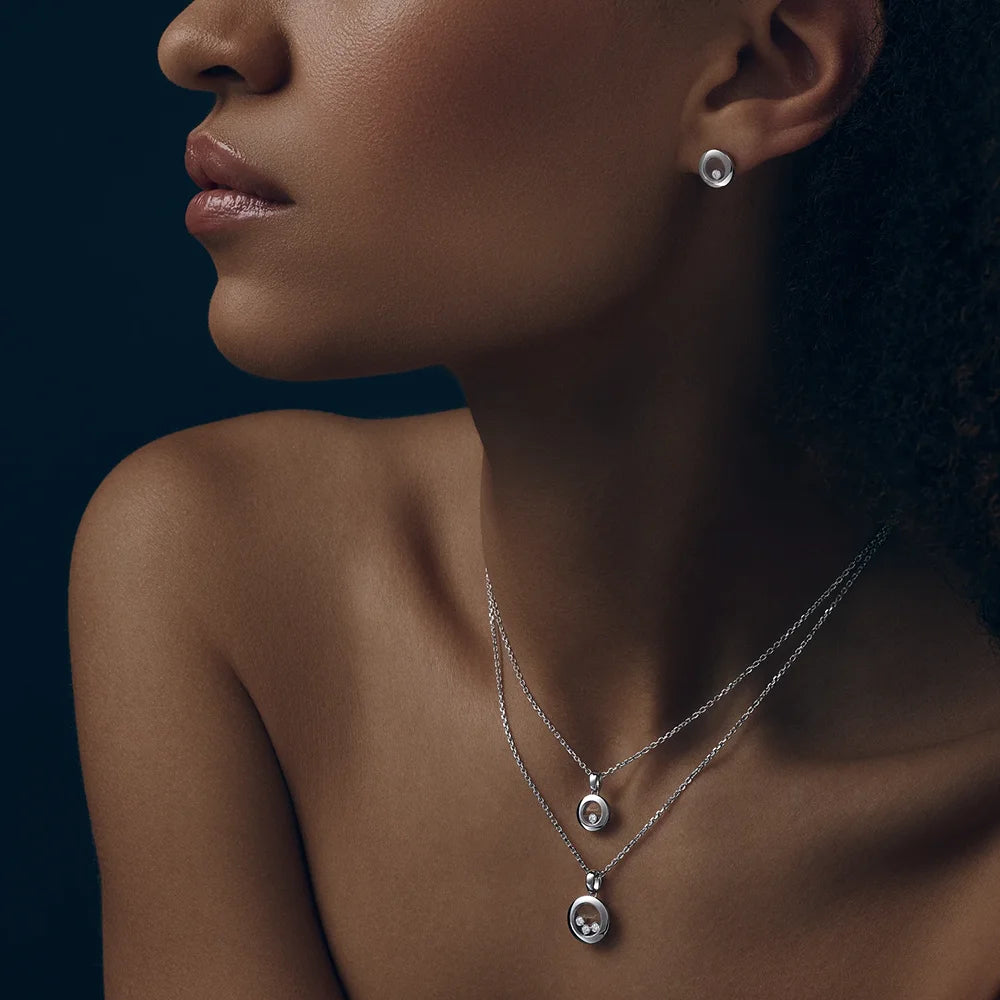 Happy Diamonds Icons Anhänger• ethisches Weissgold • voll eingefasst