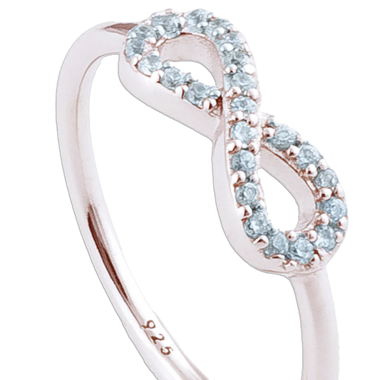 KitzSpirit© Glücksring mit ∞-Symbol & Zirkonia – Roségold vergoldet – Symbol für Glück und Stil