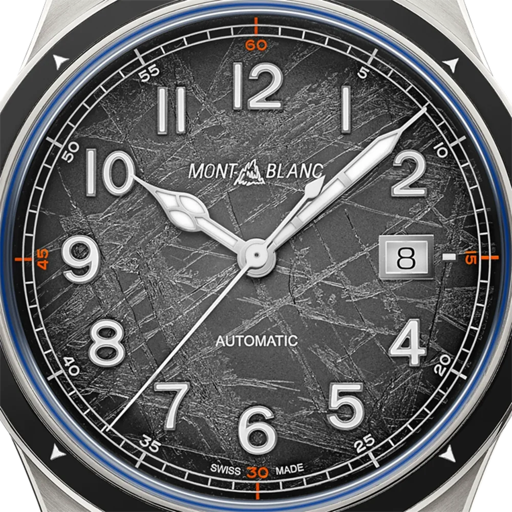 Exklusive Montblanc 1858 Automatikuhr mit gravierter Gehäuserückseite – 8000er Berge, sportliches Design, High-End Zeitmesser, Montblanc Boutique Tirol