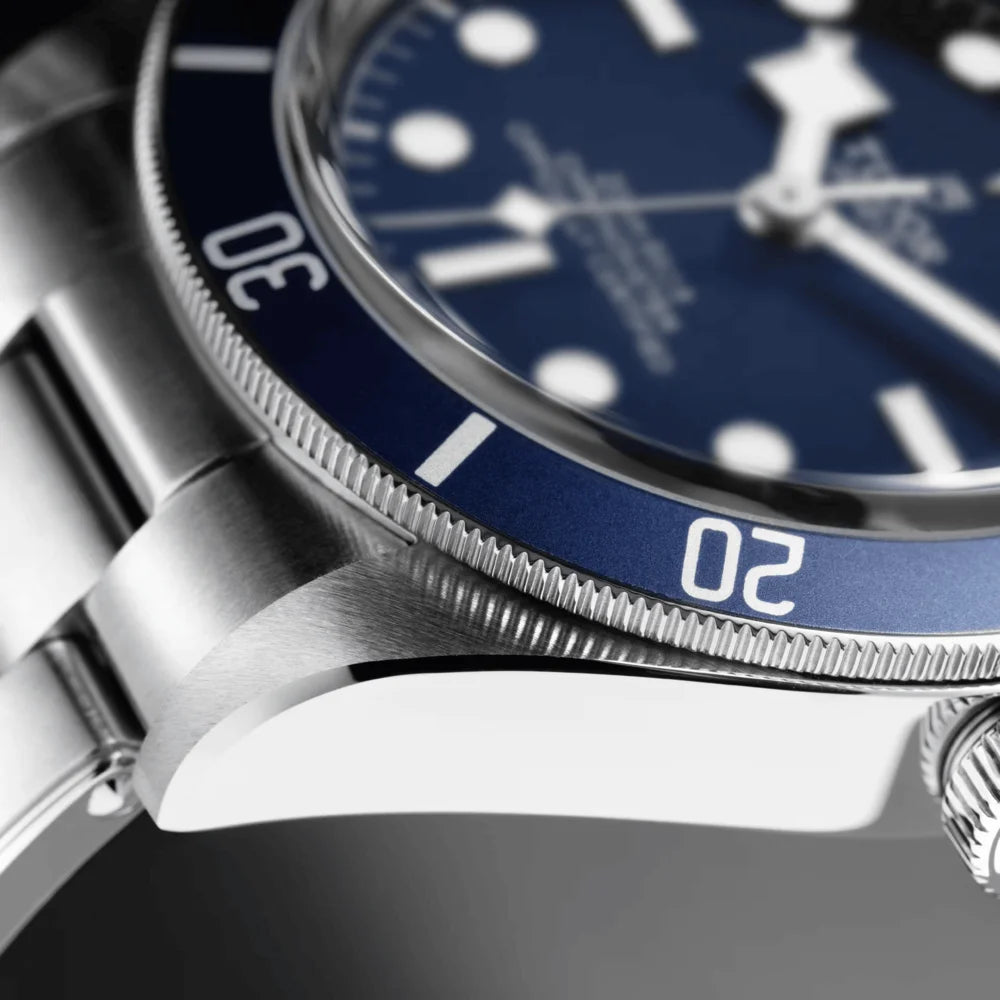 Tudor®  Black Bay 58 Ziffernblatt blau