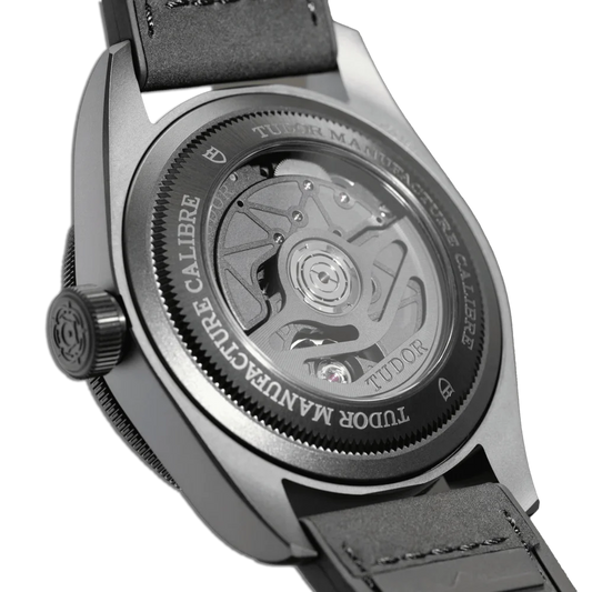 Tudor® Black Bay Ceramic Ziffernblatt schwarz