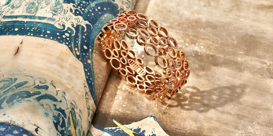 Exklusive Schmuckstücke der Leo Wittwer Kollektion mit markanter Formensprache und edlen Materialien – Ausdruck zeitloser Eleganz und moderner Individualität.