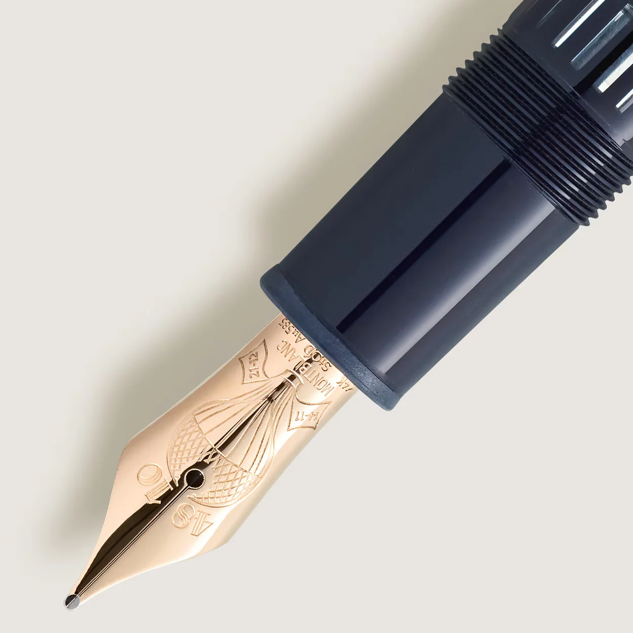 Montblanc Luxus Schreibgerät mit Zugmotiv und Sicherheitskettenmuster in der Boutique Kitzbühel Tirol