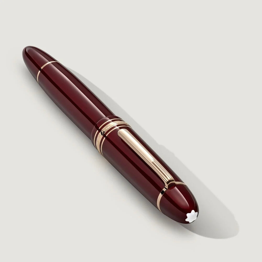 Montblanc Meisterstück 149 Burgundy Red Füllfederhalter aus burgunderrotem Edelharz