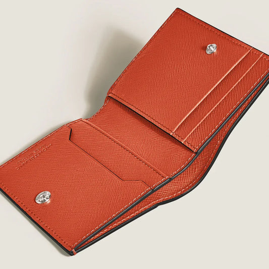 Innenansicht Montblanc Mini Geldbörse Bifold Design mit vier Kreditkartenfächern Geldscheinfach und Zusatzfächern für Belege elegantes Alltagsaccessoire