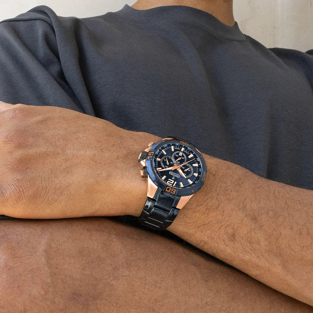Seitliche Ansicht Festina Special Edition Chronograph mit massivem Edelstahlgehäuse in Tirol