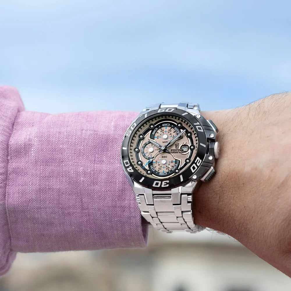 Festina F20754/2 mit Edelstahlarmband, Chronograph und Datumsanzeige bei Uhrenwerkstatt Schroll in Kitzbühel