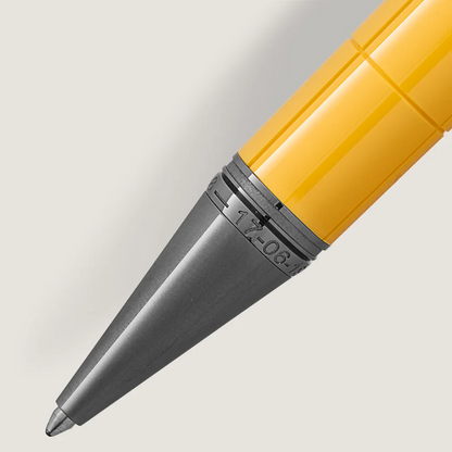 Great Characters Enzo Ferrari Special Edition von Montblanc mit Cavallino Rampante Gravur