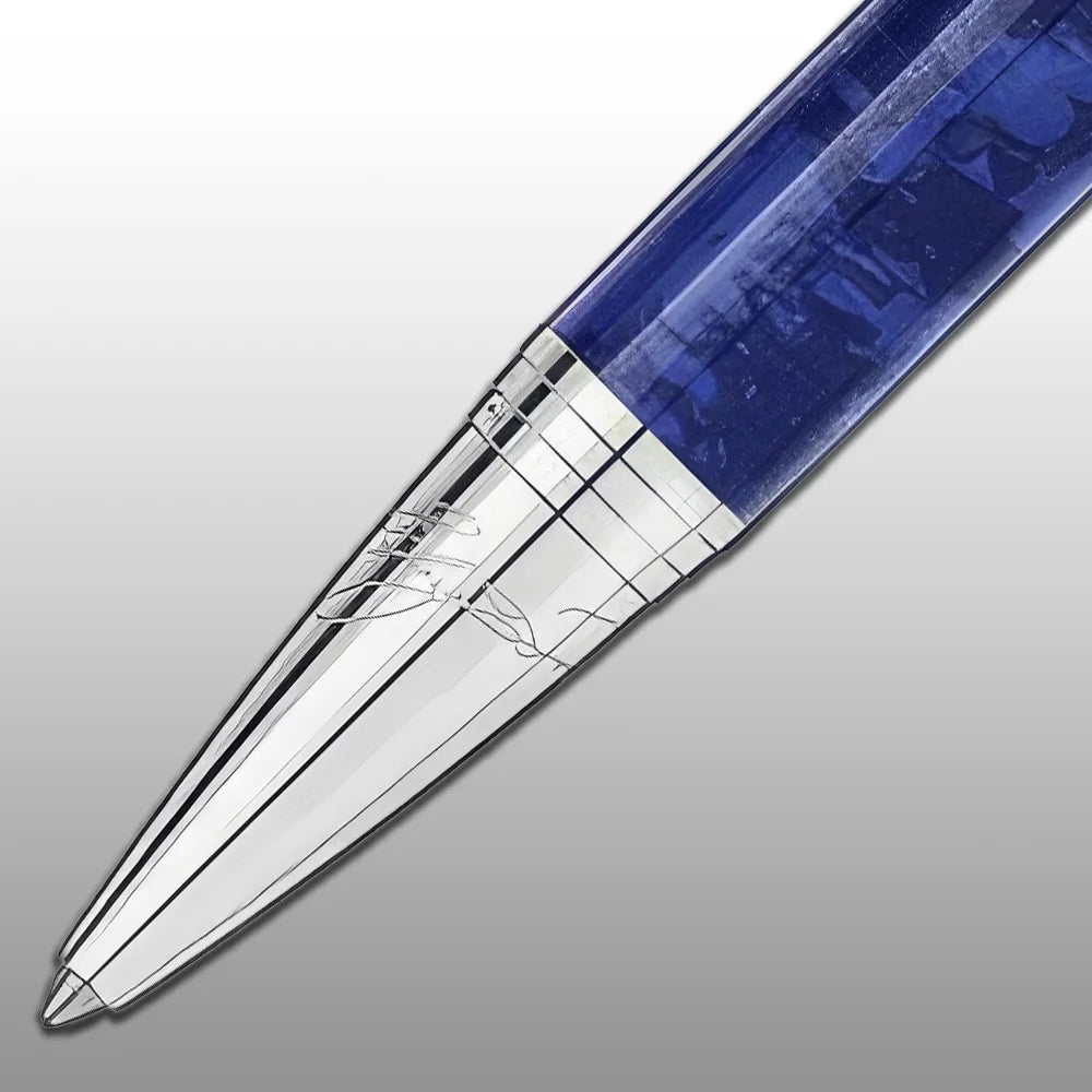 Montblanc Muses Elizabeth Taylor Schreibgerät mit geometrischer Gravur am Verschluss
