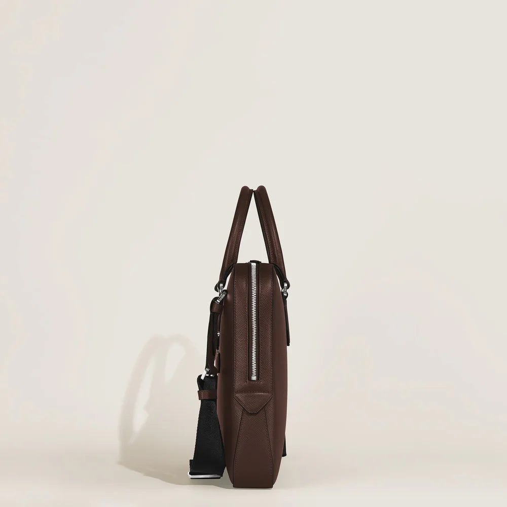 Elegante Montblanc Schreibmappe als exklusives Geschenk aus der Montblanc Boutique Kitzbühel in Tirol