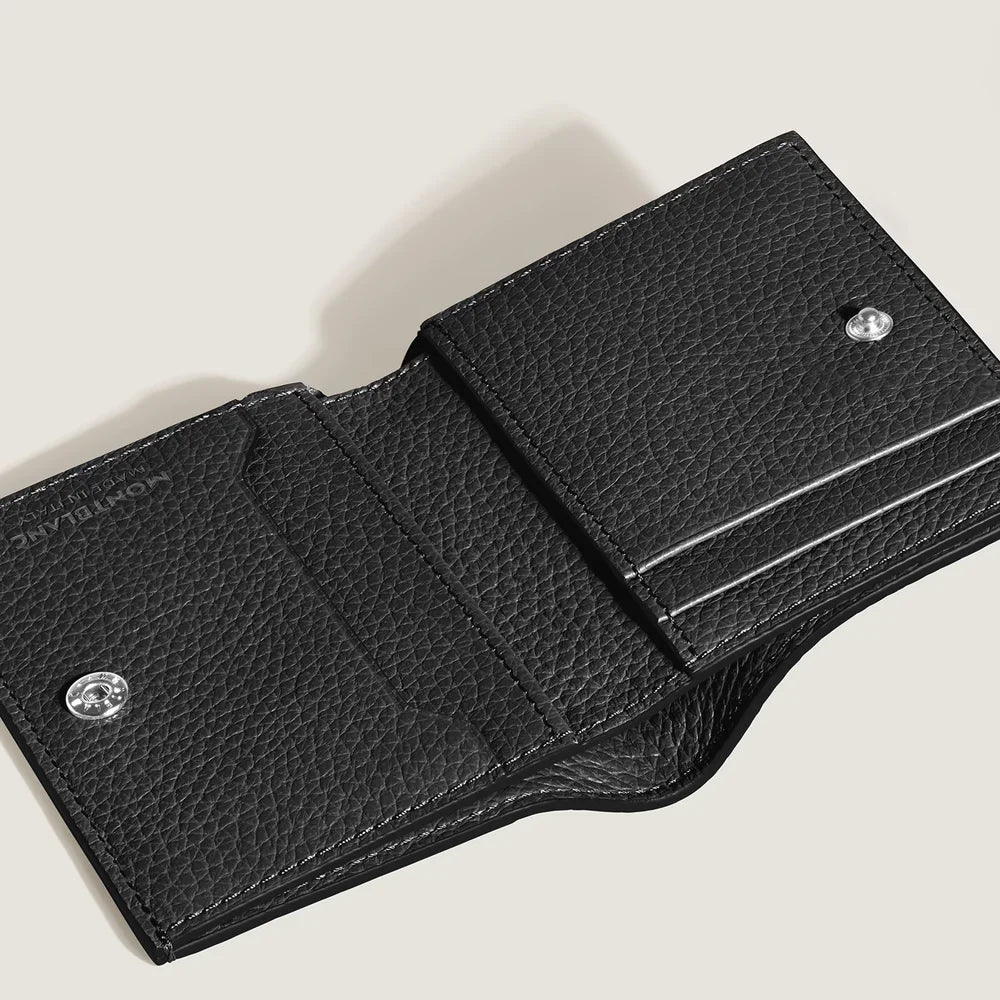 Geöffnete Montblanc Brieftasche mit drei Kreditkartenfächern und Geldscheinfach