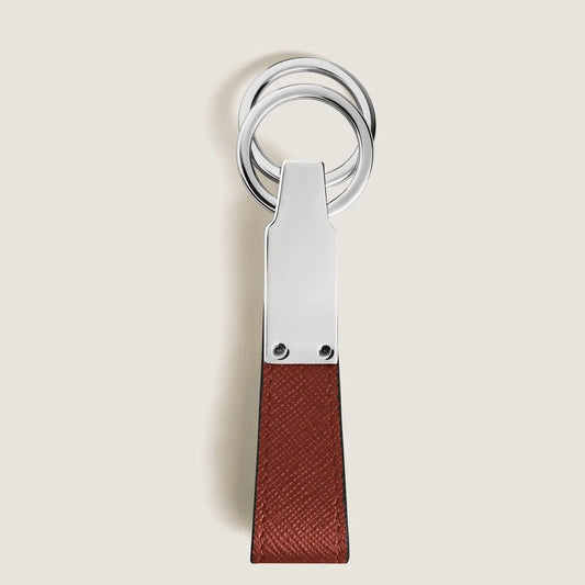 Handgefertigter Montblanc Schlüsselanhänger mit zwei Ringen in Red Oak