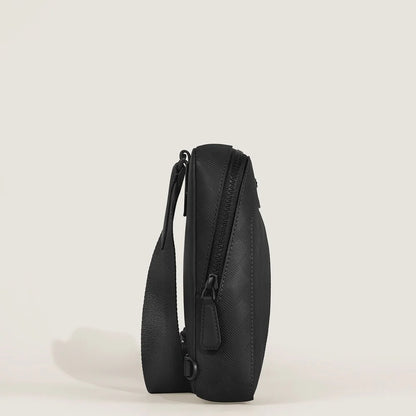 Schwarze Montblanc Umhängetasche mit verstellbarem Riemen und Metallreißverschluss