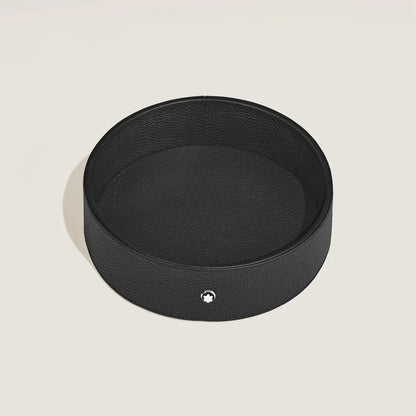 Große runde schwarze Montblanc Schreibtischablage aus Grain Leder auf einem eleganten Schreibtisch