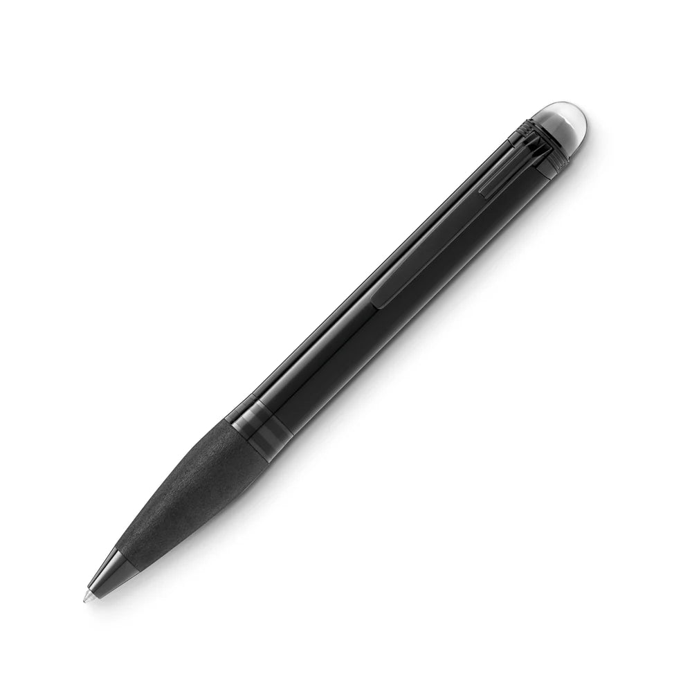 BlackCosmos Doué Kugelschreiber mit gravierter Metallkappe und besonderer Haptik