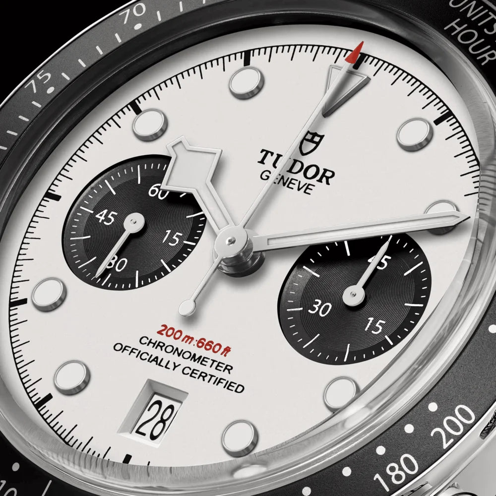 Tudor®  Black Bay Chrono Ziffernblatt weiß